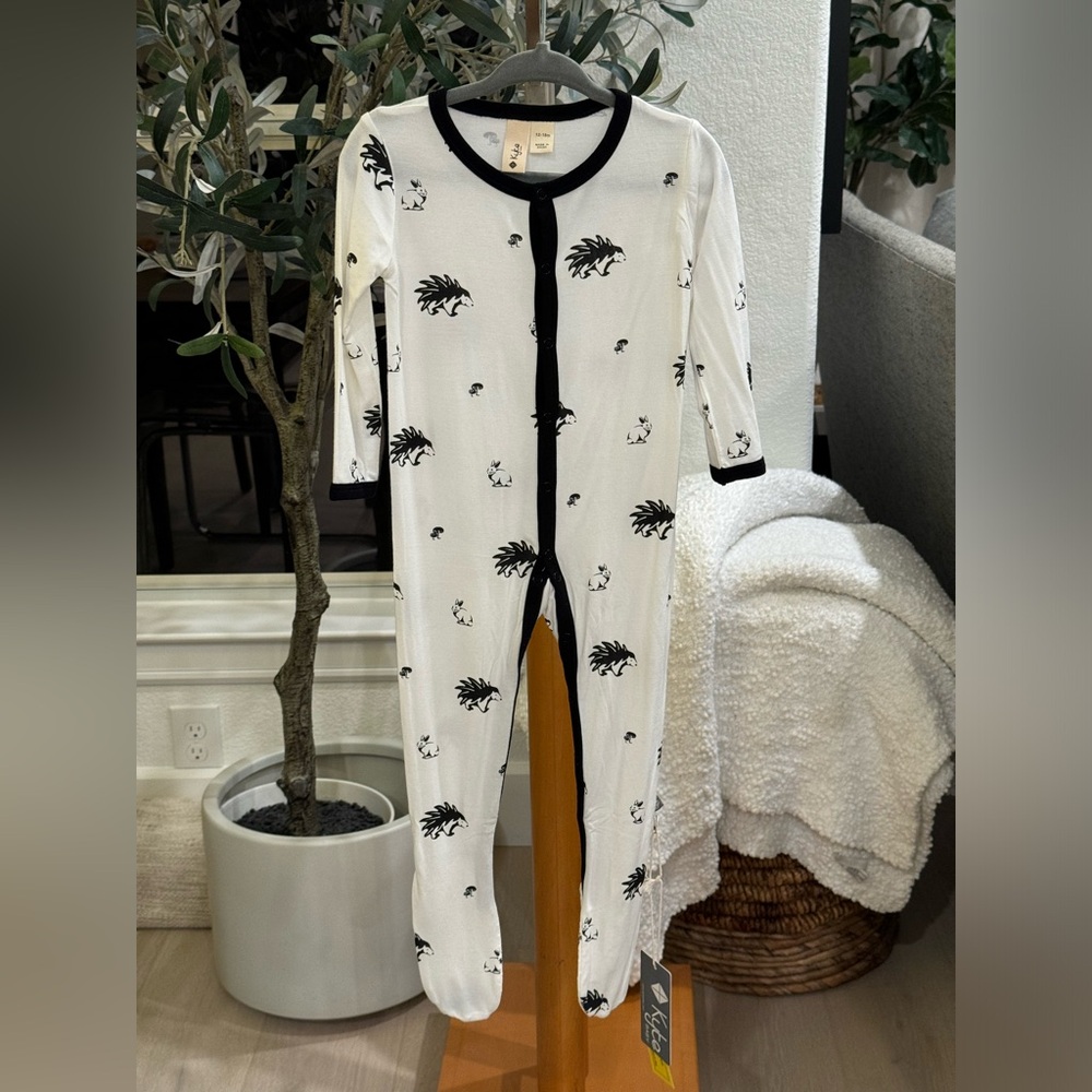 NWT OG Rare Kyte Baby Forest Snap Footie 12-18